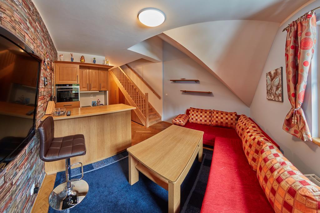 Apartman U Vleku Javor Pec pod Sněžkou Zimmer foto